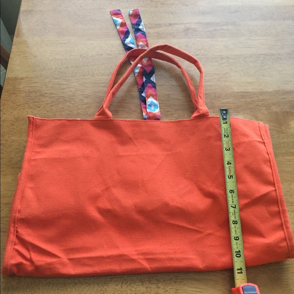 Buckhead Betties cute orange tote